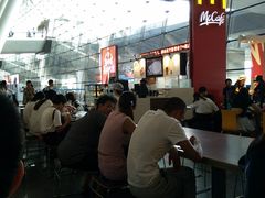 -麦当劳(吴圩机场店)