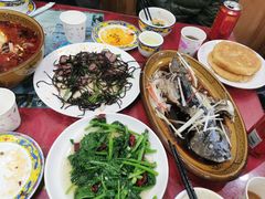 -乡土特色.冷锅鱼.牦牛肉汤锅