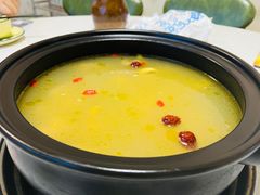 -菌之家·专业纯野生菌火锅·特色炒菌