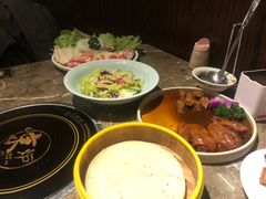 -三人行骨头王火锅(长寿店)
