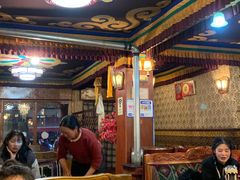-嘎咓讓咘藏餐厅(团结新村店)