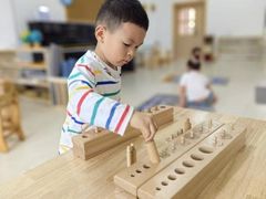 -五彩童年幼儿园