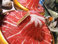 M8和牛-一绪に寿喜烧自助(世茂广场店)
