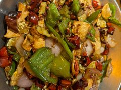 爆炒黄喉-巴厘龙虾·榜首油焖大虾(音乐学院·沿江酒馆店)