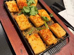 -呼伦一只牛·烧串酒场(陆家嘴店)