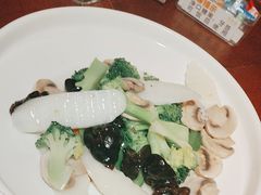 -外婆家(世界城广场店)