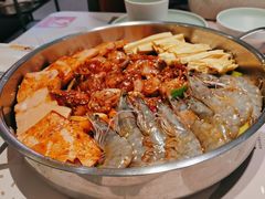 -黄记煌三汁焖锅(新佳丽江汉路店)