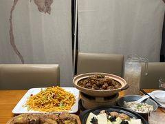 -莲餐厅·湖北菜·潜江小龙虾店(愚园路店)