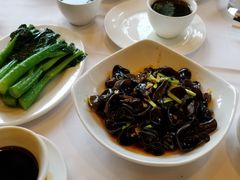 -麓湖高尔夫球俱乐部