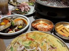 -草家酱蟹炭火烤肉店(珲春南路一店)
