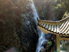 -南昆山川龙瀑布