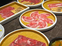 -一绪に和牛寿喜烧(罗湖益田假日店)