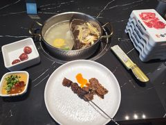 -魁牛·潮汕牛肉自助火锅(沈辽路万达店)