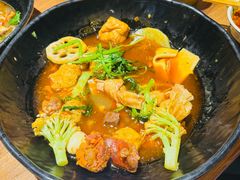 -万记麻辣烫国展总店