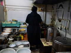 -上海特色小笼店(铁岭路90弄小区店)