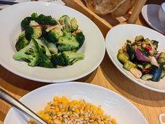 -关东小磨东北菜(上海长风大悦城店)