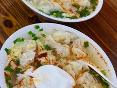 -胖子馄饨坊