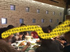 包房-俭朴菜(鲁磨路店)