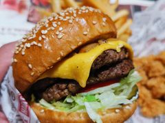 -The Habit Burger Grill 哈比特汉堡(爱琴海店)