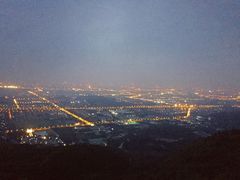 -鬼笑石后山停车场