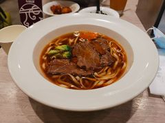 金牌红烧牛肉面-康师傅私房牛肉面(马泉营奥莱店)