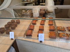 -VERIE BAKEHOUSE