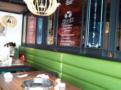 卡座-季季红火锅(动壹店)