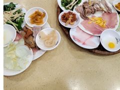 -桥香园云南过桥米线(金马碧鸡店)