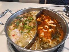 -德林酸菜鱼火锅(南丹店)
