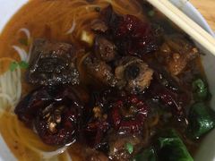 -越洋肖氏老米线(杨家坪店)
