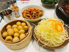 -卤校长老火锅(沙坪坝直营店)