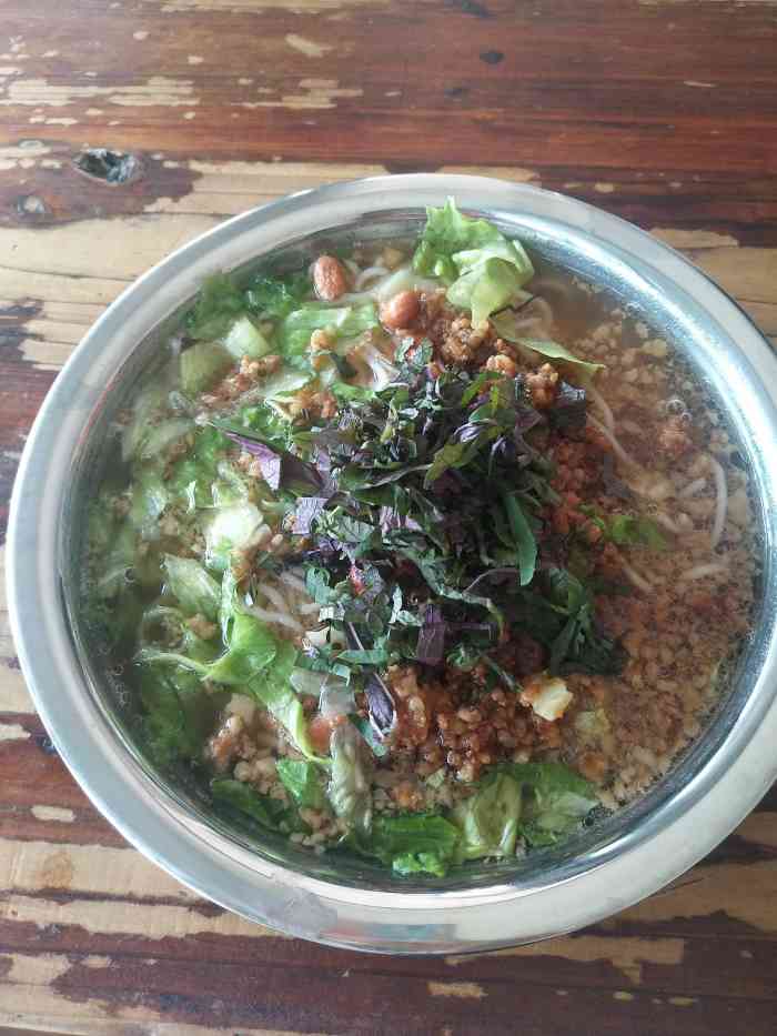 传统生榨米粉(琅东店)-"生榨米粉是蒲庙的特产,主要就是有发酵的酸.