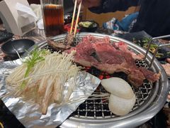 -啊美丽炭火烤肉(滑翔一店)