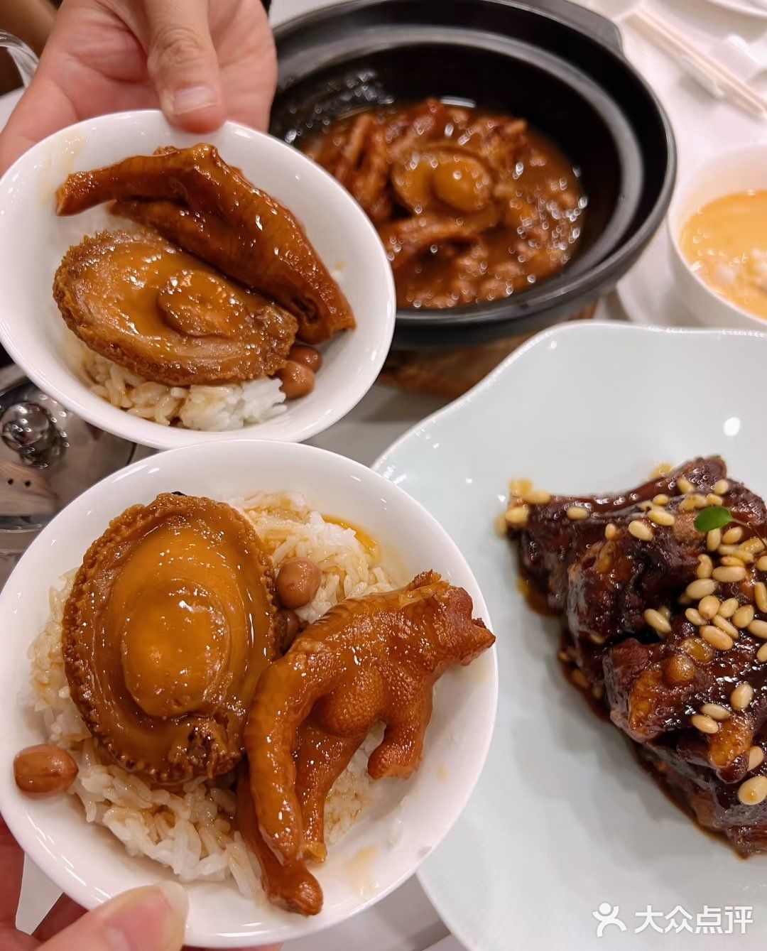 一口酥烂红烧肉的幸福