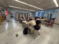 -朝阳区图书馆(小庄店)