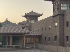 -敦煌山庄摘星阁