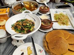 -蔼若春.传承三十年云南菜(金碧公园店)