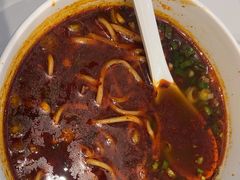 -德元兰州纯汤牛肉面(龙阳路店)