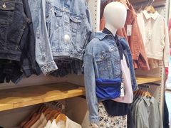 -优衣库(哈尔滨乐松广场店)