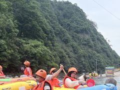 -安吉龙王山峡谷漂流