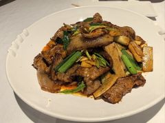-尘香•传统川菜(创汇首座店)