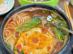 砂锅米粉-猪脑壳凉面(武陵源店)