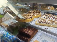 -玛尔哈巴·塔塔尔糕点(华侨小区店)
