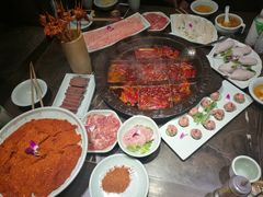 -红九格老火锅(三峡广场店)