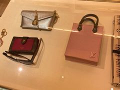 -LV路易威登(贵和购物中心店)