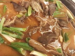 -霄汉牛三鲜湖北砂锅菜(万松园2店)