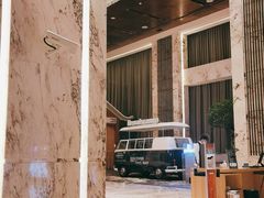-上海漕河泾万丽酒店