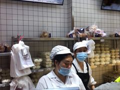 -白玉兰食品甜凤店(合生汇店)