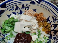 豆花米线-蜗牛小馆醉乡民谣云南菜(惠新西里店)