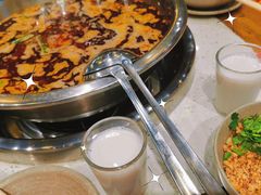 -肖肖酸萝卜鱼火锅(总店)